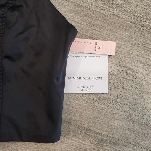 *SOLD* Victoria's Secret Crop Top M Black NWT - Picture 2 of 3